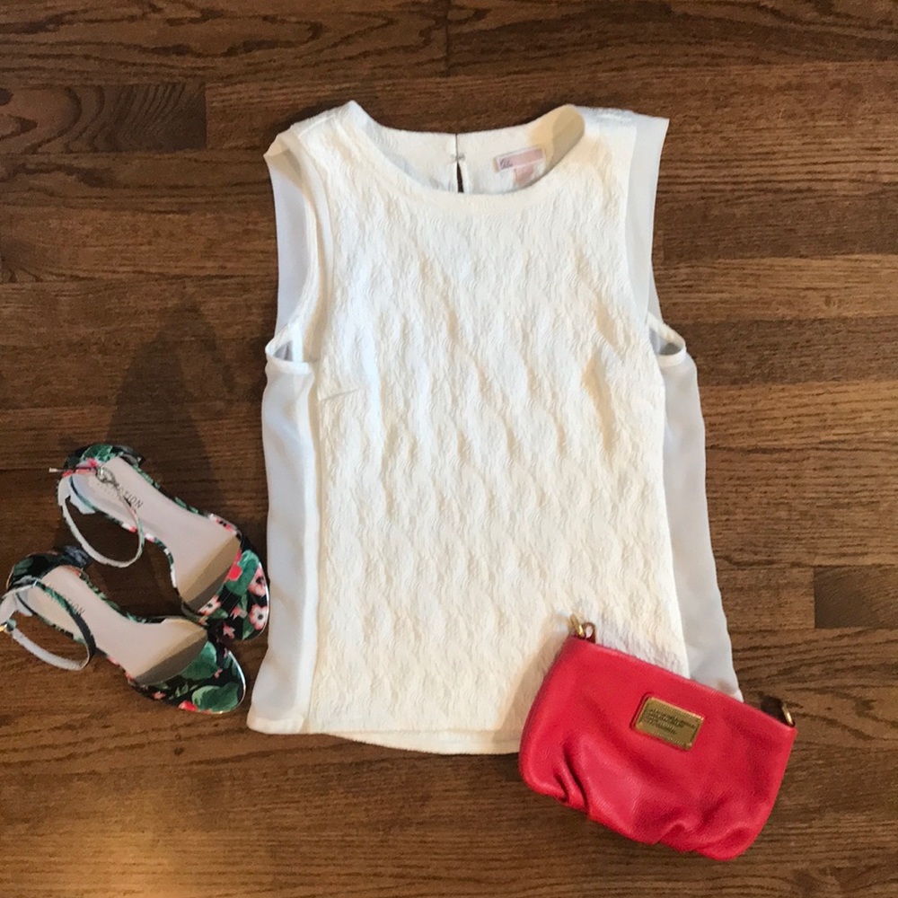 Chelsea 28 white brocade sleeveless top